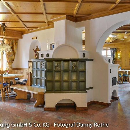 Alter Wirt Hotel Hechendorf am Pilsensee Bagian luar foto