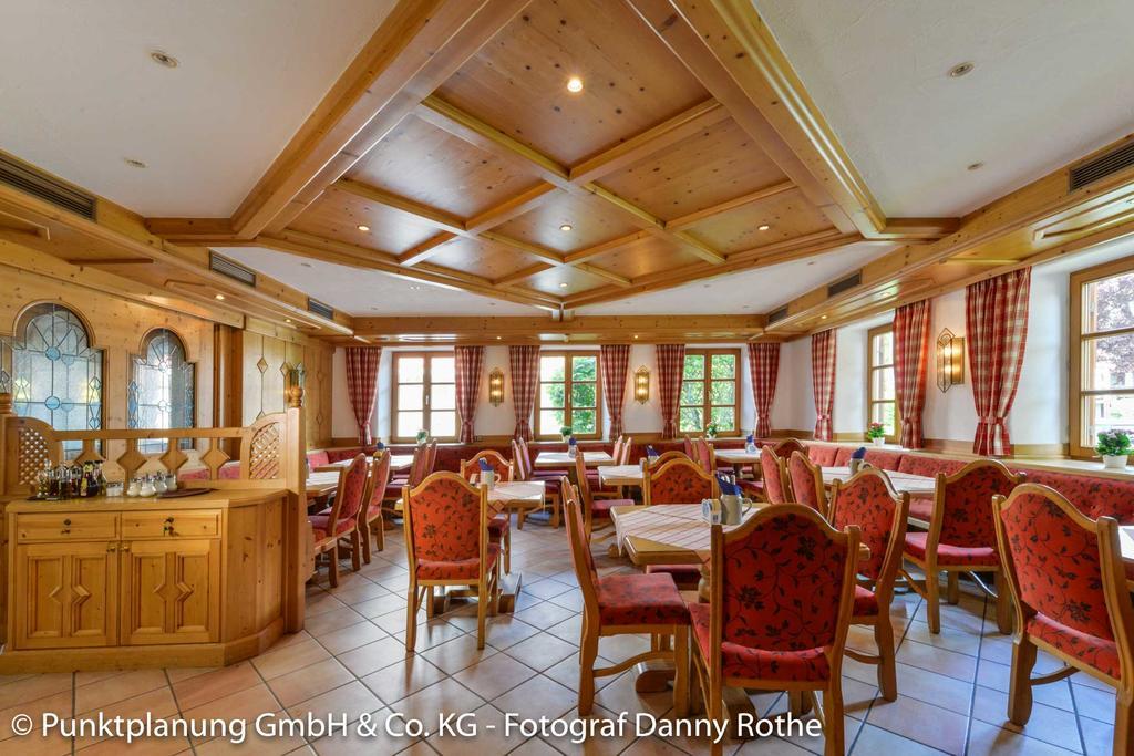 Alter Wirt Hotel Hechendorf am Pilsensee Bagian luar foto