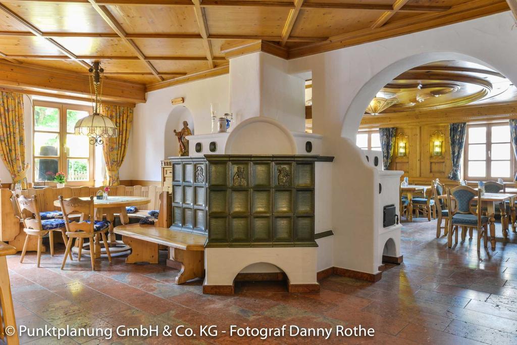 Alter Wirt Hotel Hechendorf am Pilsensee Bagian luar foto